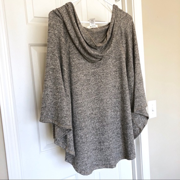 NEW! • Mocha Taupe Hooded Boho Poncho Top - Picture 3 of 3